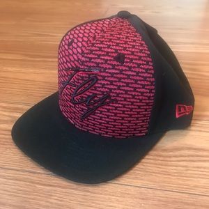 🎩Men’s🎩 Fly black and red Nee Era hat.